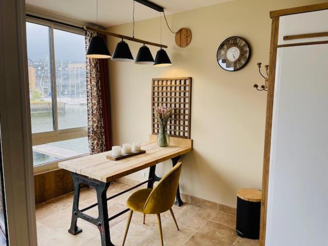 Ressourcement Et Bien Etre En Bord De Mer Довиль Экстерьер фото